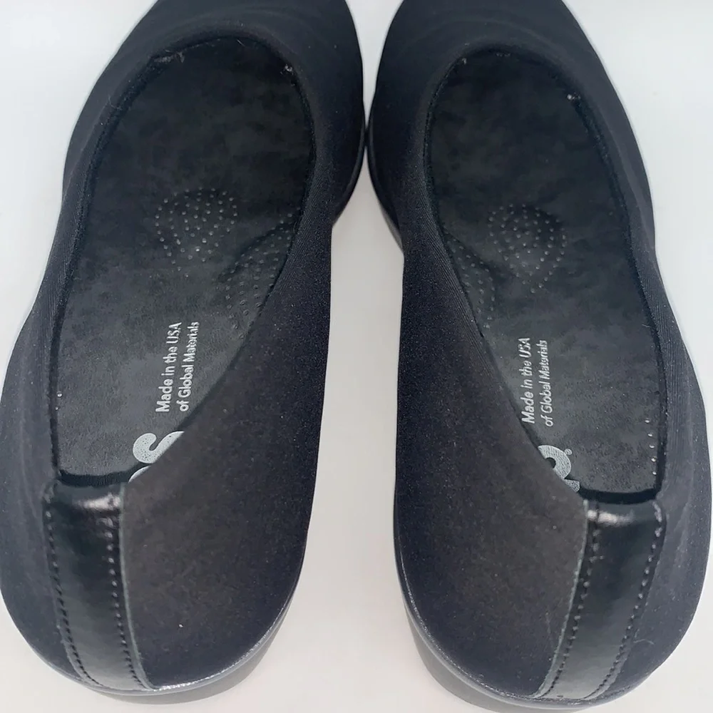 SAS Bliss Slip-On Wedge Shoe Black 9 1/2 Lightweight Comfort Business Casual
